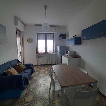 Nel Blu Apartamento Marina dʼMarina dʼAndora Exterior foto