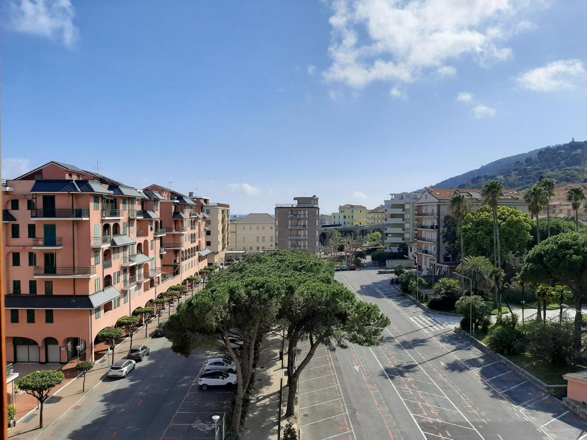 Nel Blu Apartamento Marina dʼMarina dʼAndora Exterior foto