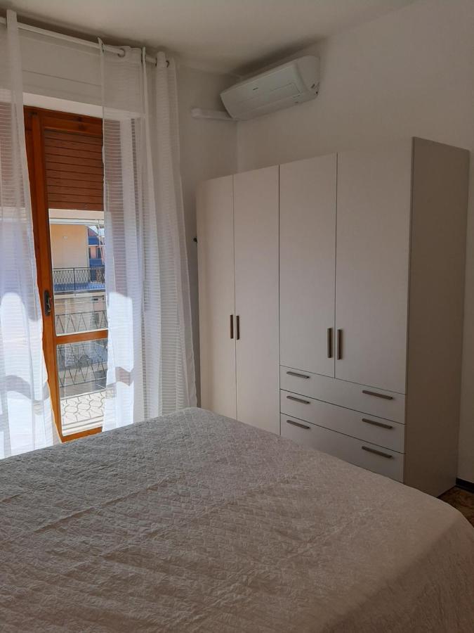 Nel Blu Apartamento Marina dʼMarina dʼAndora Exterior foto